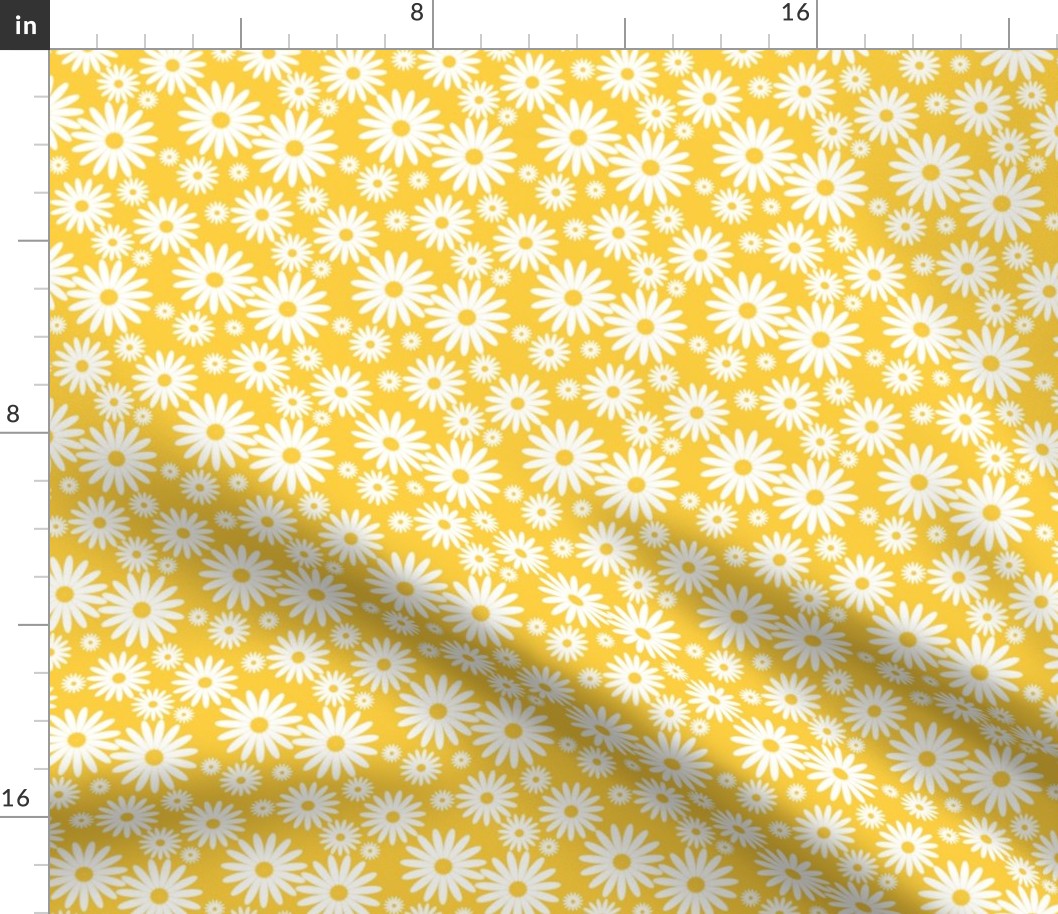 Mini Daisies in Goldenrod and White