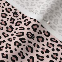 ★ SKULLS x LEOPARD ★ Blush Pink - Tiny Scale / Collection : Leopard Spots variations – Punk Rock Animal Prints 3