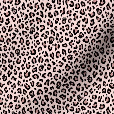 ★ SKULLS x LEOPARD ★ Blush Pink - Tiny Scale / Collection : Leopard Spots variations – Punk Rock Animal Prints 3