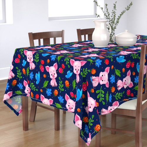 HOME_GOOD_RECTANGULAR_TABLE_CLOTH