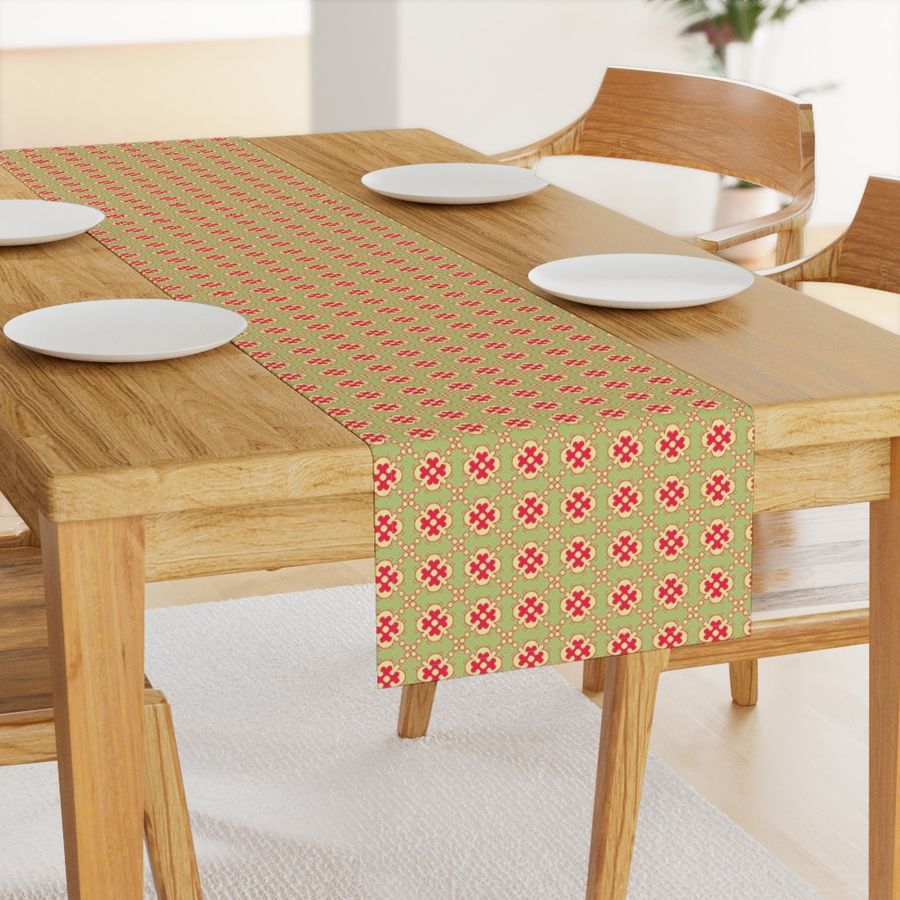 HOME_GOOD_TABLE_RUNNER