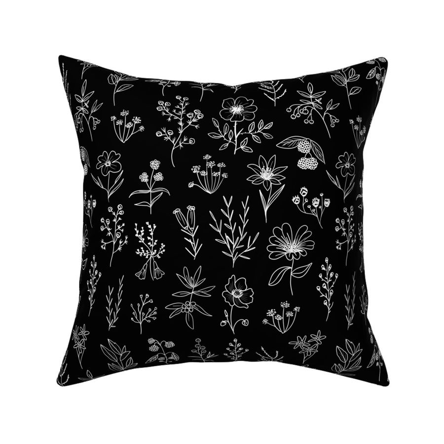 HOME_GOOD_SQUARE_THROW_PILLOW