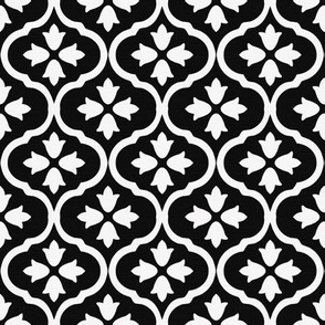 geometric pattern- black and white