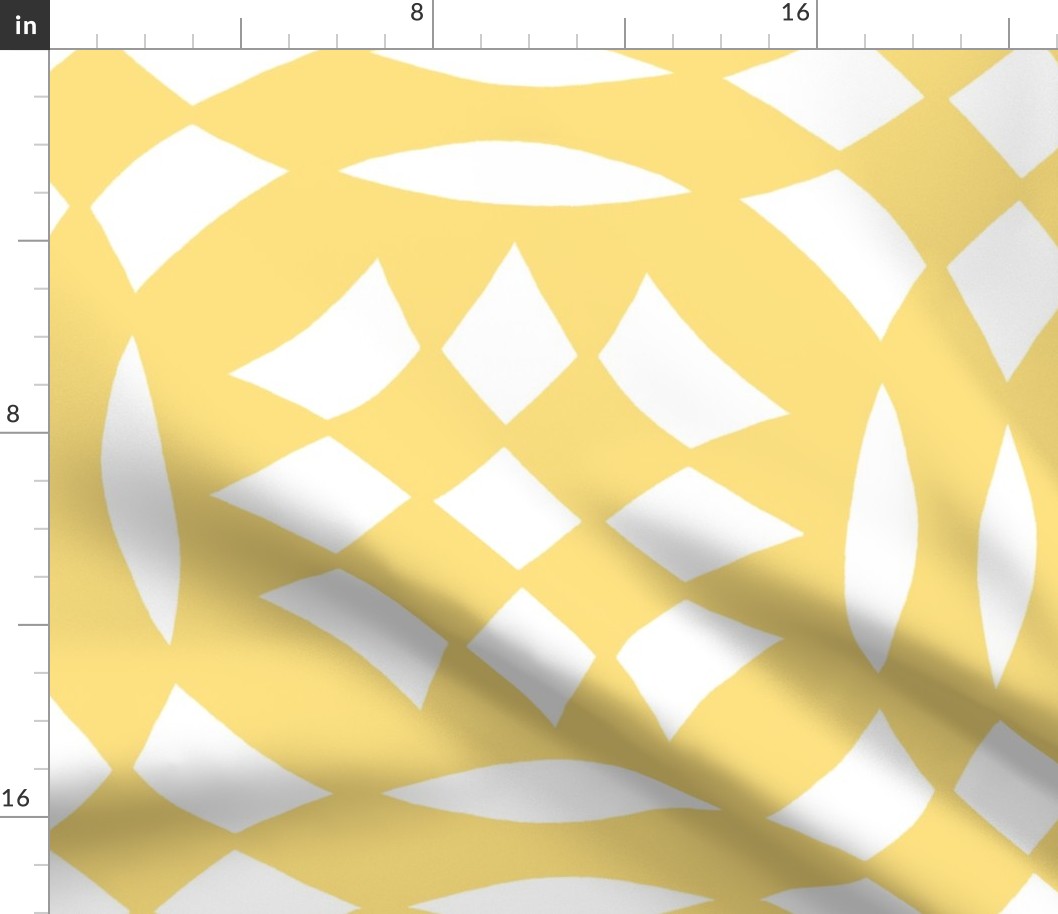 Circular Checkerboards in yellow and white