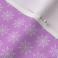 Spiderweb - Lilac und Ban