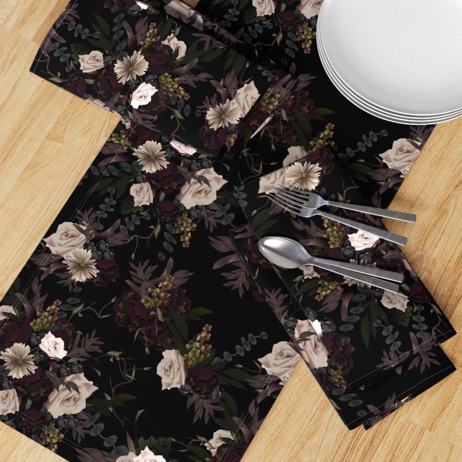 HOME_GOOD_TABLE_RUNNER