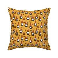 fall gnomes - yellow - autumn leaves and pumpkins - LAD21
