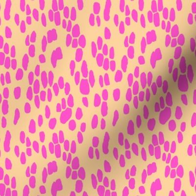 Happy Spots // Bright Pink & Cream