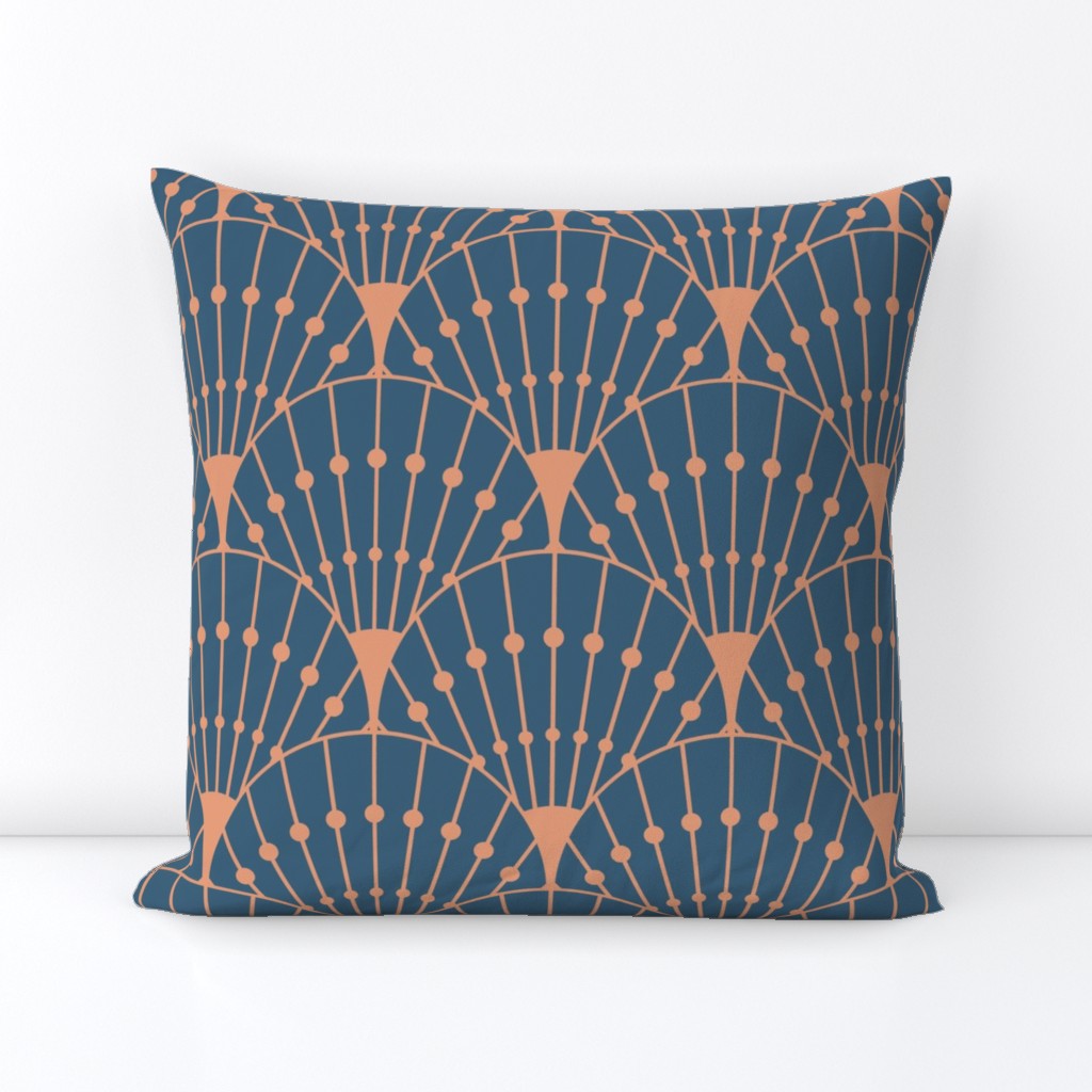 Chunky modern Art Deco fan geometric scallops 