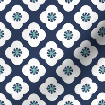  poppy geometric floral quatrefoil in navy and white