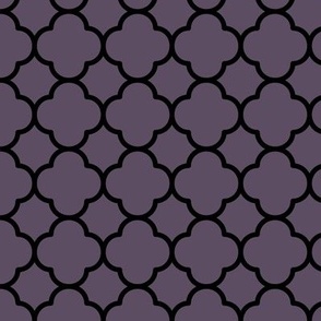 Quatrefoil Pattern - Somber Lilac and Black