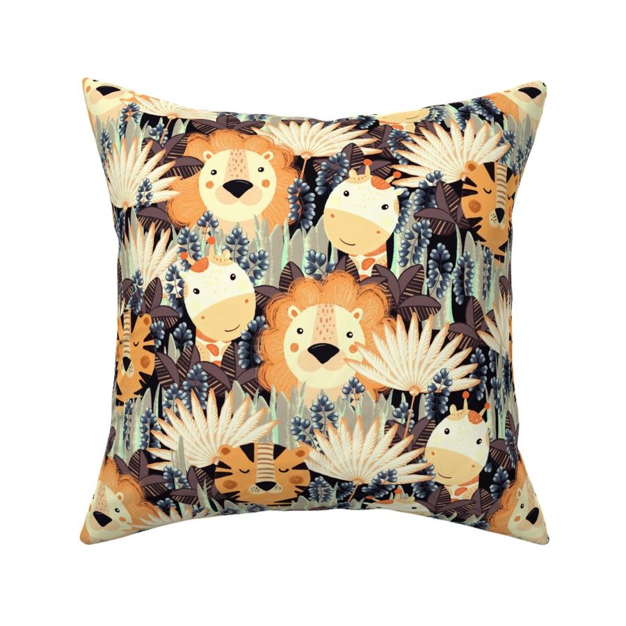 HOME_GOOD_SQUARE_THROW_PILLOW