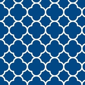 Quatrefoil Pattern - Blue and White