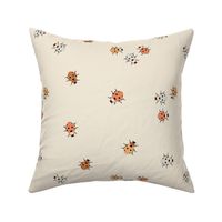 Ladybugs Cream_Iveta Abolina