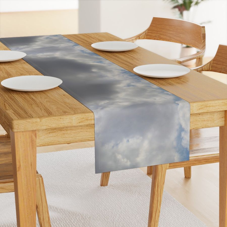 HOME_GOOD_TABLE_RUNNER