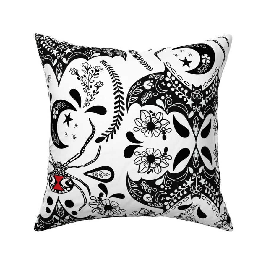 HOME_GOOD_SQUARE_THROW_PILLOW