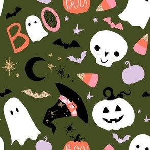 Spooky Cute Halloween / Hunter Green