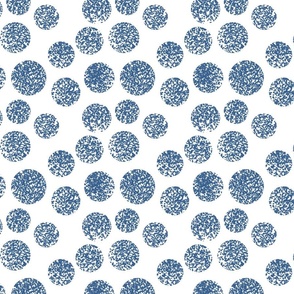 triangle polka dots in blue