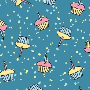 Cupcakes Confetti Large Blue