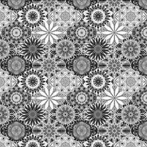 Moroccan Mandala Dream, black and white, 8 inch