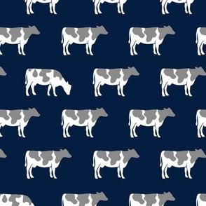cows on navy - C21