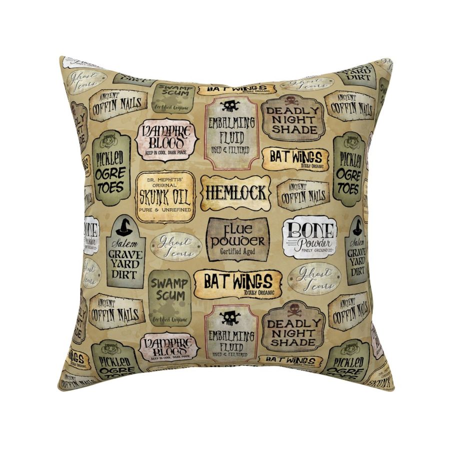 HOME_GOOD_SQUARE_THROW_PILLOW