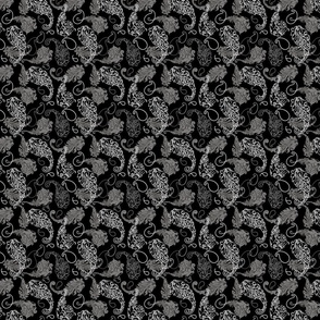 Paisley Ghosts Baroque Small