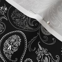 Paisley Ghosts papel picado Small