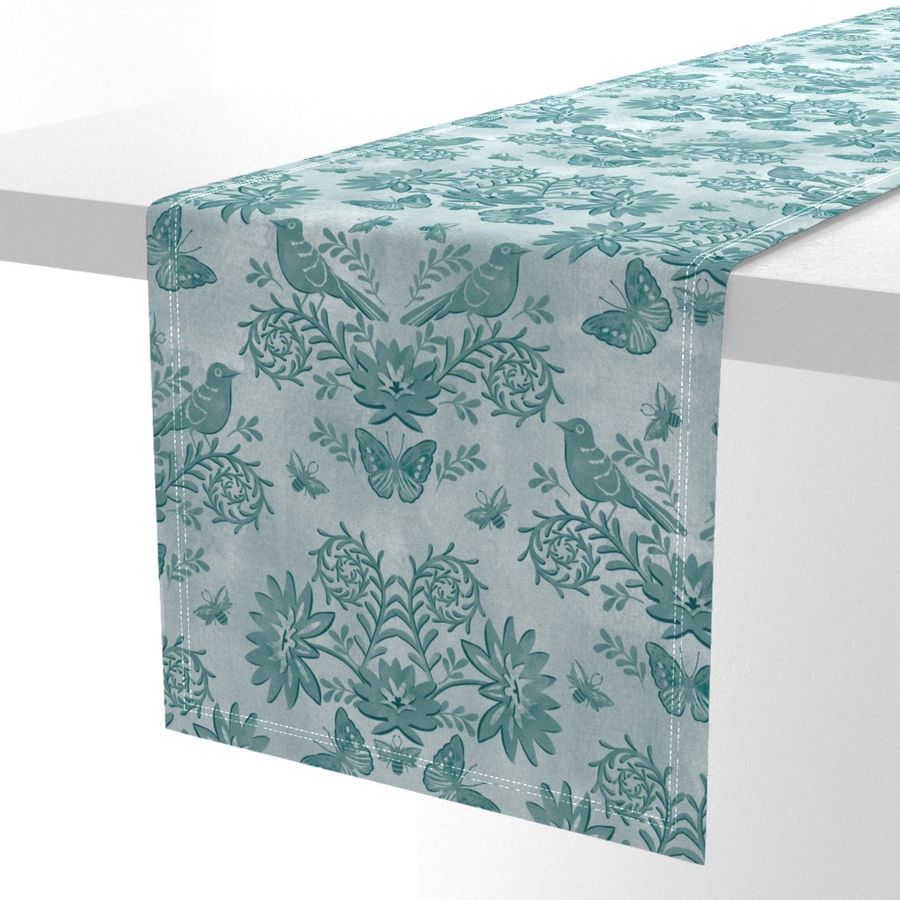 HOME_GOOD_TABLE_RUNNER