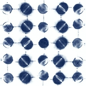 Shibori itajime indigo blue dots tiedye