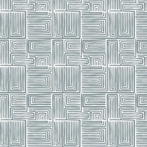 Labyrinth geometric