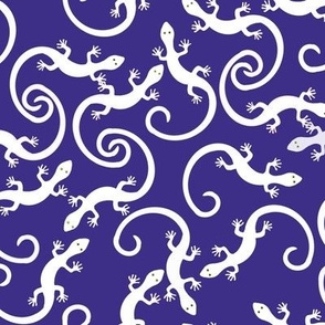 White Aztec lizards on indigo