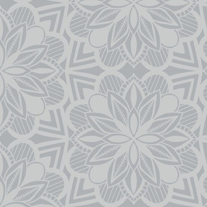 Silver Lily Geometric Floral