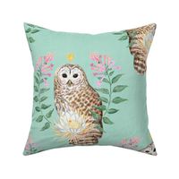 Queen Owl with Cereus and Jasmine (mint) 18"