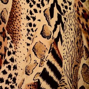 Animal print,leopard,smaller print