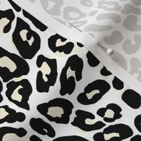 leopard classic black & white