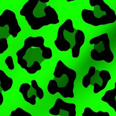 Jumbo Leopard Spots Animal Repeat Pattern Print in Green and Black