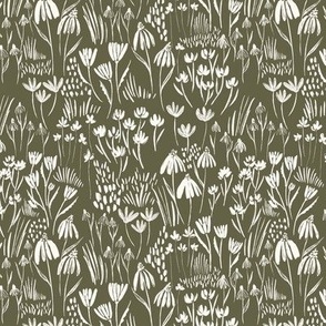 Woodland Floral - Forest Plain Medium - Hufton