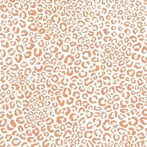leopard print - light orange - regular scale