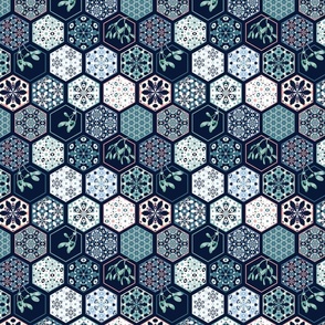 Kaleidoscope Snowflake patchwork small