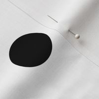 Medium // Black Polka Dots 