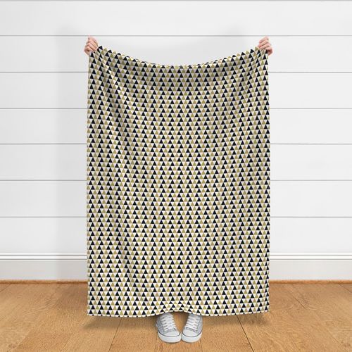 Medium Scale Mod Geometric Scandi Holidays Gold Black White Triangles