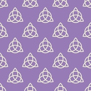 Trinity Knot (Lavender background)