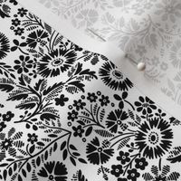 Toile Flowers Black and White small