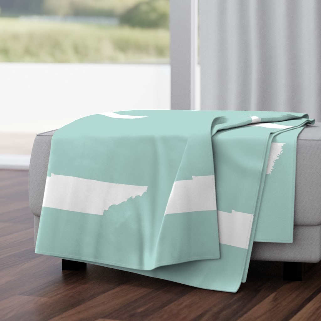 Tennessee silhouette - white on mint green