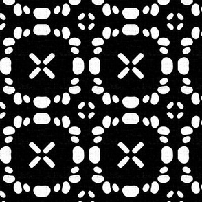 Trinity - Hand Drawn Geometric Black White Large Scale