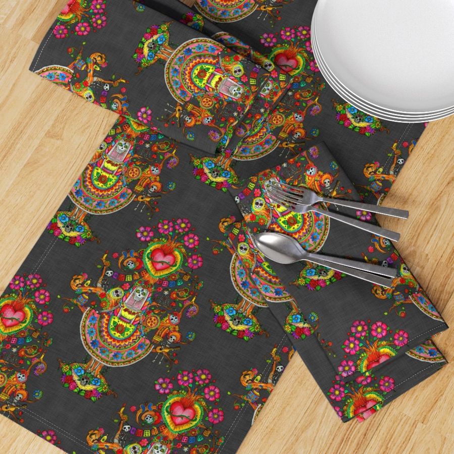 HOME_GOOD_TABLE_RUNNER