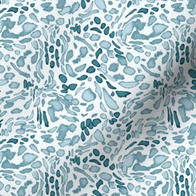 Animal Print Camouflage aquamarine