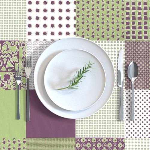 HOME_GOOD_RECTANGULAR_TABLE_CLOTH