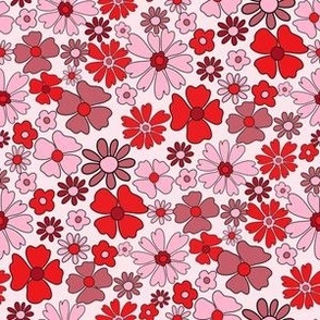 small retro valentines floral fabric - pink and red flowers